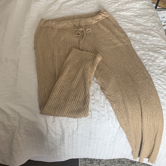 Free People “Maiya” set - Picture 3 of 4